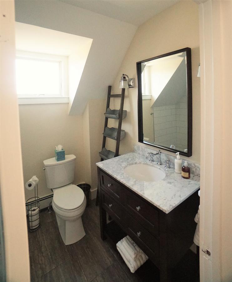 Sea Street Inn Hyannis Port Extérieur photo