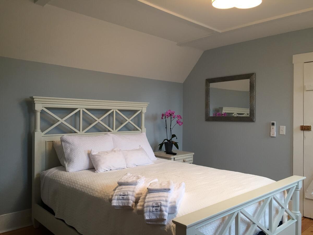 Sea Street Inn Hyannis Port Extérieur photo